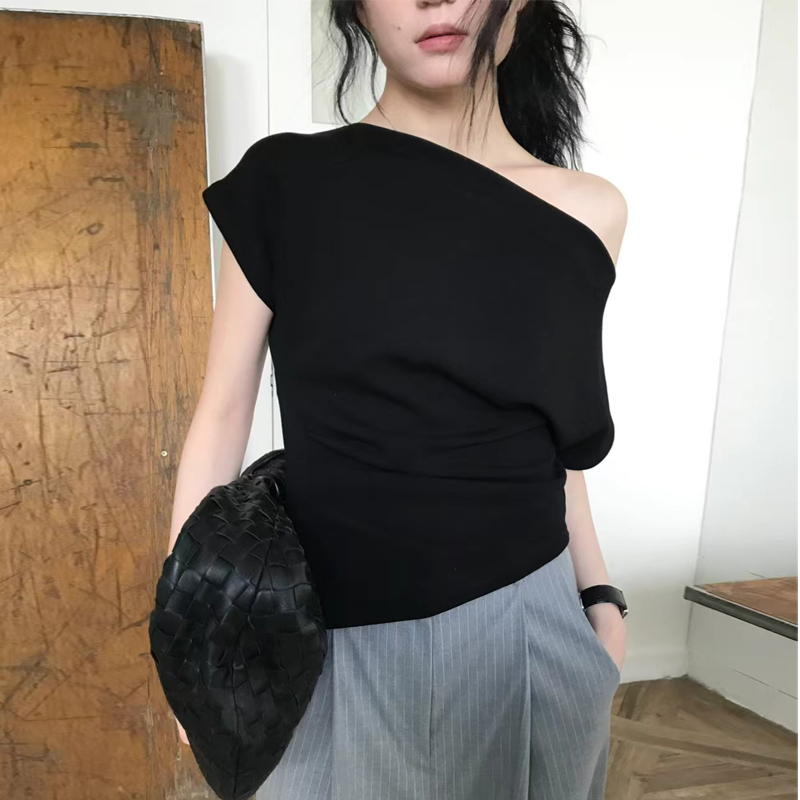 Elegant One-Shoulder Design Se - đánh giá và giá Korean Lifestyle & Kids Boutique Photos