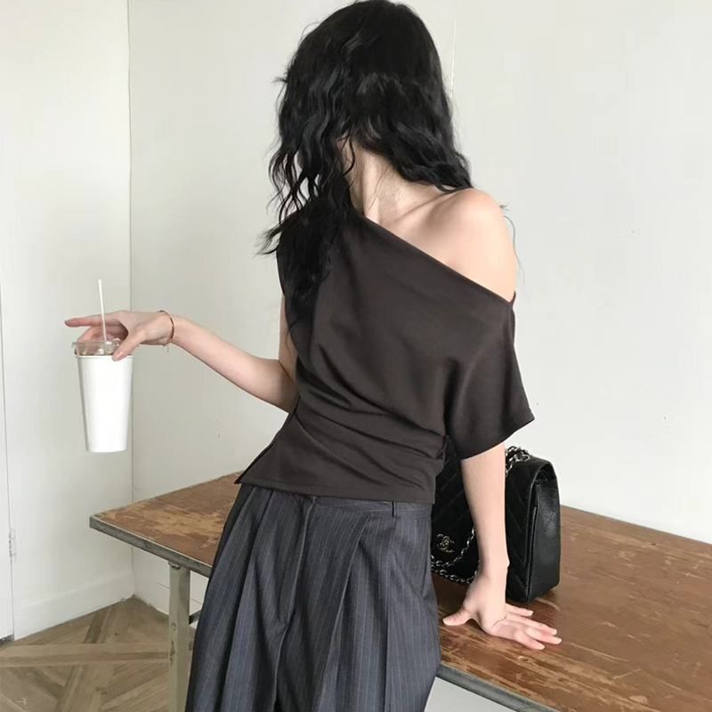 Elegant One-Shoulder Design Se - đánh giá và giá Korean Lifestyle & Kids Boutique Photos